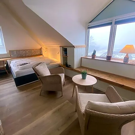 Samsted Hotel *